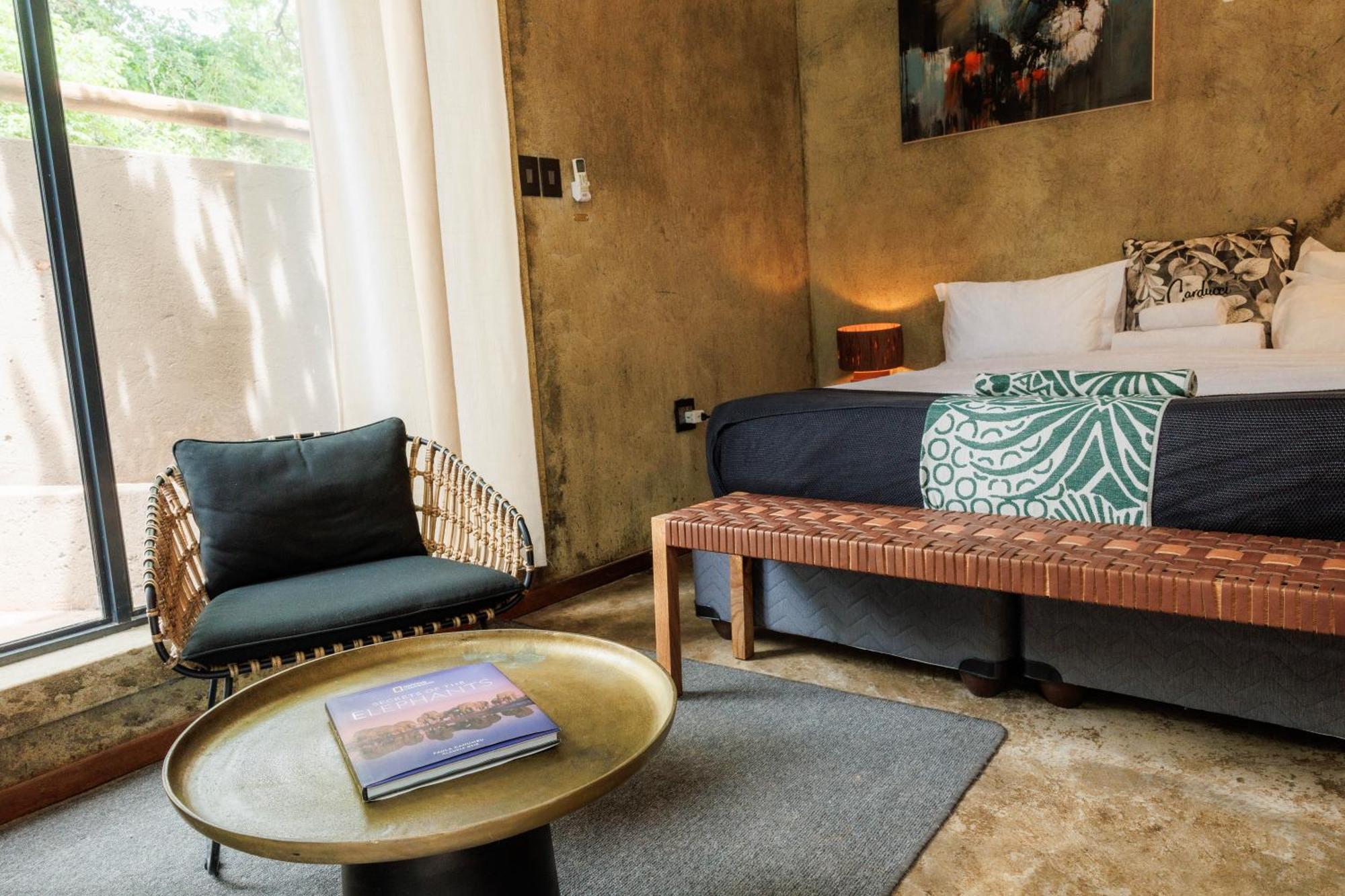 Chobe House Villa And Chalets Kasane Esterno foto