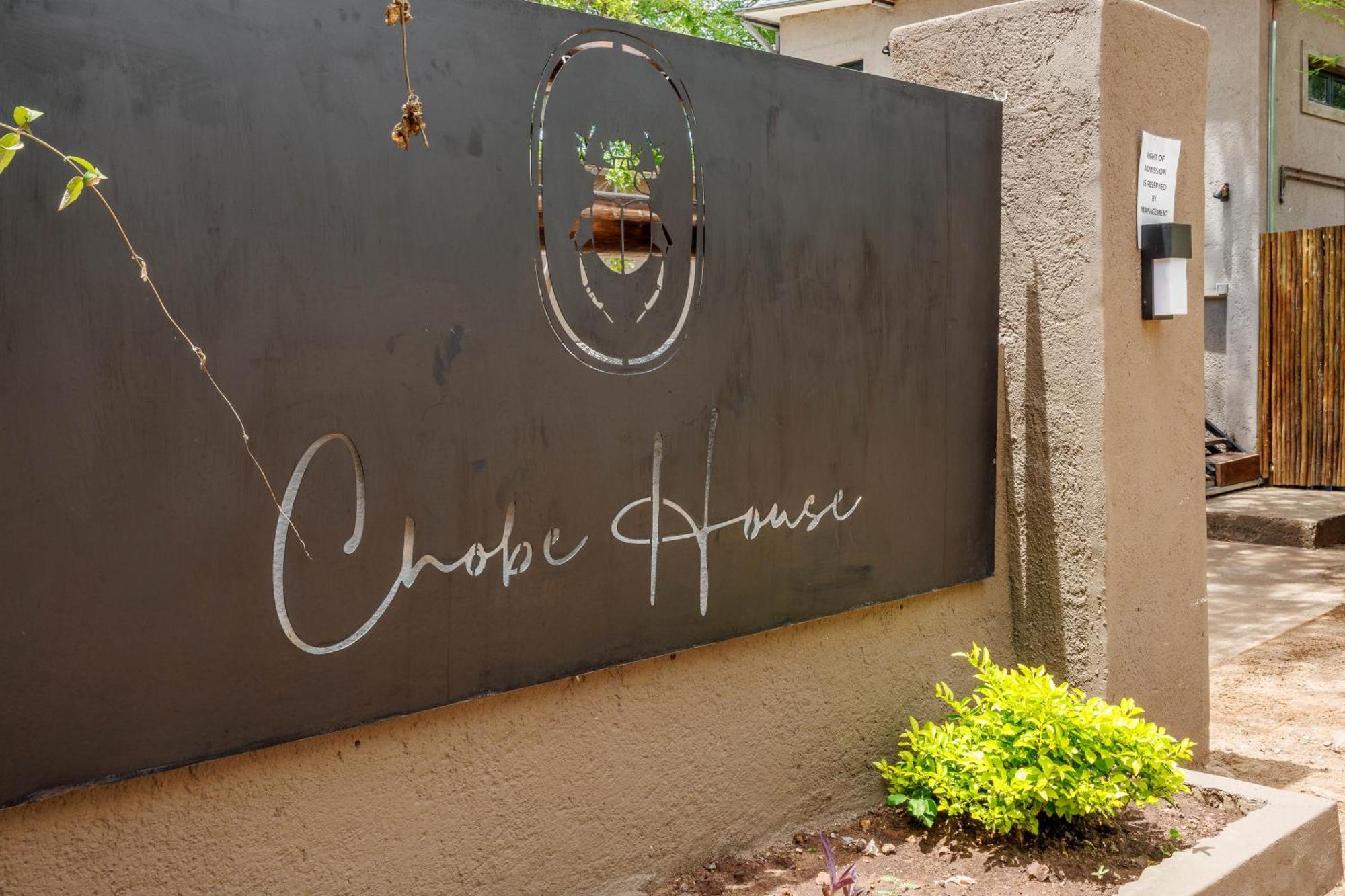 Chobe House Villa And Chalets Kasane Esterno foto
